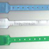 PVC Uhf Rfid Wristband thumbnail-1