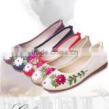 Zm50241b New Style Wholesale Women Shoes Embroidery Flat Cloth Shoe thumbnail-1