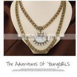 China Latest Fashion Simple Resin and Crystal Alloy Double Layered Chain Oval Pendnat Necklace in Stock thumbnail-3