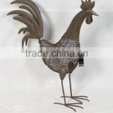 Metal rooster decor