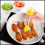 Eco-friendly Plastic Oil Brush Wholesale,food Grade Plastic Oil Bloom Manufacturer,beard Oil Brush With Jar thumbnail-2