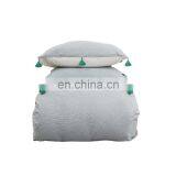 Wholesale Bohemia Style Comfortable Bed Sheet King Size Bedding Set With Pompom Fringe thumbnail-2