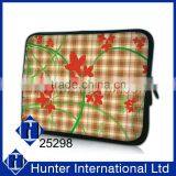 Unique Grid Flower For Laptop Neoprene Case thumbnail-1