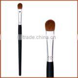 Maximum Coverage Concealer Brush 018 thumbnail-1