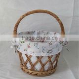 Round willow storage basket with lining