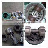 Small Farm or Home Use Animal Feed Pellet Machine/pellet Making Machine With Capacity 50-200 Kg/hour thumbnail-6