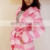 Ladies coral-fleece bathrobe:280g/m2 printed stripe coral fleece robes