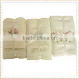 Supply Printing Square Towels Made in China thumbnail-1