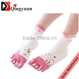 comfortable women cotton fashion style five fingers socks