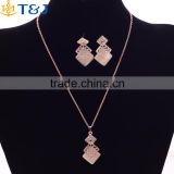 Hot Sale Fashion Mother's Day Gift crystal rhinestone geometric 2pcs necklace earring Charms Gold Plated Jewelry Sets