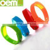 2015 Colorful Soft Silicone Bluetooth Smart Band,smart Wrist Band,rubber Smart Watch Band thumbnail-2