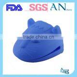 Pard Shape Heat Resistant Oven Silicone Gloves thumbnail-1