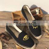 Wholesale New Arrival Women Embroidery Design Flat Shoes Espadrilles thumbnail-3