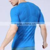 Mens Seamless Sport Compression T-shirt thumbnail-2
