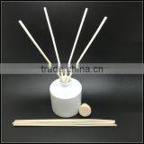 Outside Matte White Reed Diffuser Glass Diffuser Jar With Rattan Sticks and Stopper thumbnail-2