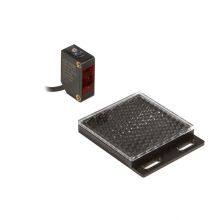 Retro-Reflective Photoelectric Switch Sensor for Logistics Convey Spacing Control thumbnail-3