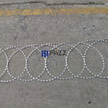 Hot Dipped Galvanized Ripper Flat Wrap Razor Wire BTO-22 500mm Diameter