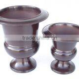 Classic Garden Urn thumbnail-1