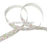 Christmas Labels Handmade DIY Craft Off-white & Pink Flower Pattern Cotton Fabric Sewing Ribbon thumbnail-1