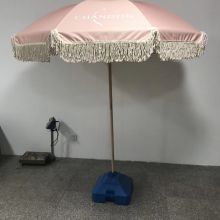 Customized wooden pole and aluminum pole with tassel beach umbrella can be customized