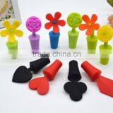 Made In China Wine Hottle Stopper Parts Hat Shape Silicone Wine Bottle Stopper thumbnail-5