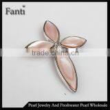 Cross Shape Pendant Jewelry thumbnail-1