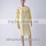 Non-woven Disposable Gown thumbnail-1