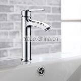 Fashionable Long Neck Chrome Finishing Bath Tap thumbnail-4