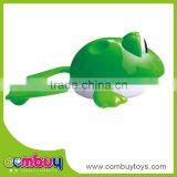 Hot Selling Cheap Wind up Swimming Plastic Realistic Frog Toy thumbnail-1