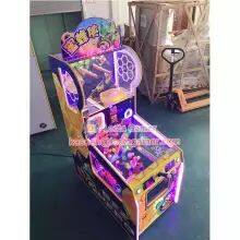 Guangdong Zhongshan Tai Le Play Children's Room Carnival Video Game Coin-operated Self-service Lottery Ball Catching Machine Classic Ball Throwing Bee Man Ball Retrieving Machine thumbnail-3