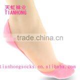 New Arrival Candy Solor Boat Socks Women Invisible Antislip Socks With Silicon Gel Heel thumbnail-3
