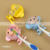 TH012 High Demand Lovely Kid Toothbrush Holder thumbnail-1