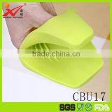 CBU17 Cure Shape Cooking Silicone Gloves thumbnail-1