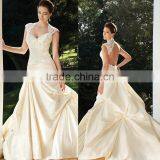 Cream Taffeta Boat Neck Ball Gown Wedding Dresses With Sleeves thumbnail-1