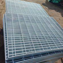 Heavy-Duty Stainless Steel Grating for Inspection Stairs and Walkways thumbnail-3