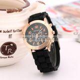 Hot Selling Fashion Silicon Wrist Watch Top Brand Mens Watches Cheap China Supplier thumbnail-6