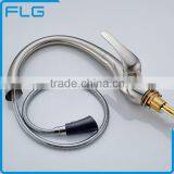 Wenzhou Gold Supplier Contemporary Gooseneck Kitchen Faucet thumbnail-5