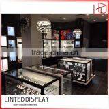 Customied Cheap Price High-end Glass Watch Display Stand