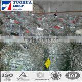 Galvanized Barbed Wire Chain Link Fence Top Barbed Wire thumbnail-1