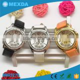 New luxury diamond case women dressing style customized logo watch