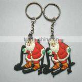 Funny Couple Ice-skating Santa Clause Keychains