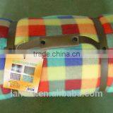 WATERPROOF ROLL-UP PORTABLE LIGHTWEIGHT OUTDOOR TRAVEL BLANKET thumbnail-4