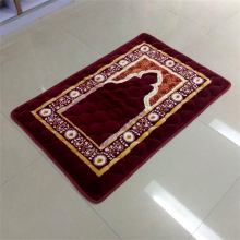 Cheap Wholesale Factory Islamic Gift Travel Muslim Portable Prayer Carpet Rug Pocket Mat Islamic Prayer Mat thumbnail-5