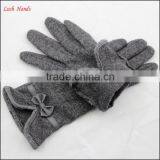 Women Touch Screen Woolen Gloves With Leather Bow Mouth and Hand Clasp thumbnail-5