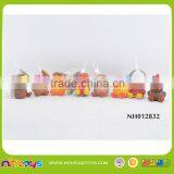 Rubber Toy Duck thumbnail-1