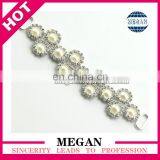 White Pearl White Rhinestone Flower Connector Crystal Shoe Buckle thumbnail-1