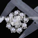Round Pearls Rhinestone Buckle Pins,Wedding Bridal Brooch For Dress thumbnail-3