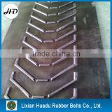 Solid woven pattern chevron fabric core conveyor belt