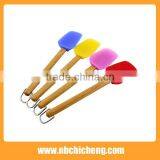 Durable Soft Silicone Utensils Eco-friendly Pastry Spatula Silicone Spatula thumbnail-1