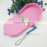 The Horseshoe Shaped Silicone Coin Bag thumbnail-4